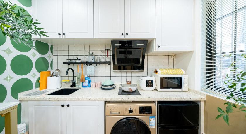 Shanghai Hills & Zinn Changle Road Homestay - image 4