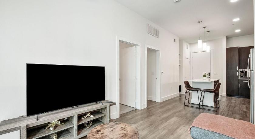 샌안토니오 (TX) 1BR Pool View, Walk to River Walk, Free Parking 2성급 숙소 스위트룸