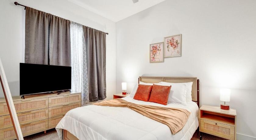 샌안토니오 (TX) 1BR Pool View, Walk to River Walk, Free Parking 2성급 숙소 스위트룸