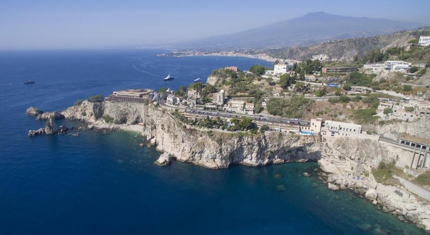Villa Isola Bella — Hotel in Taormina