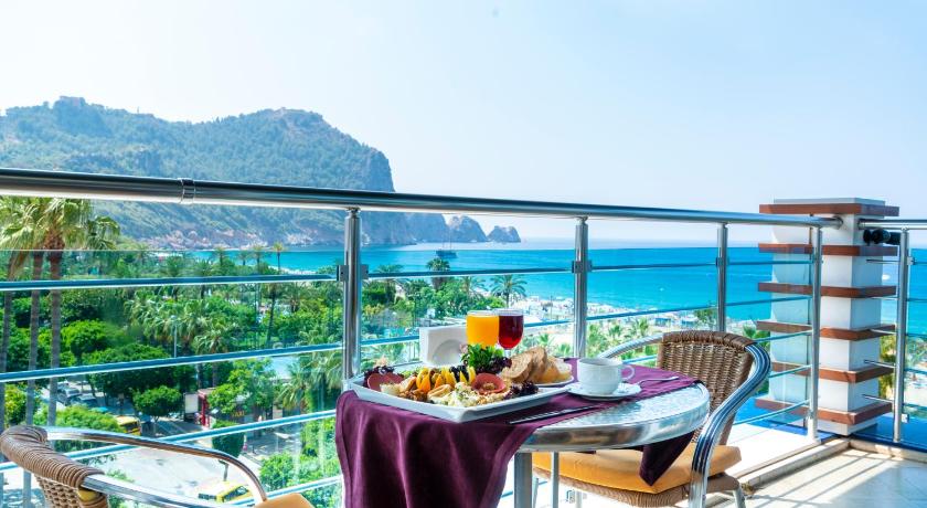 Gardenia Hotel - image 11