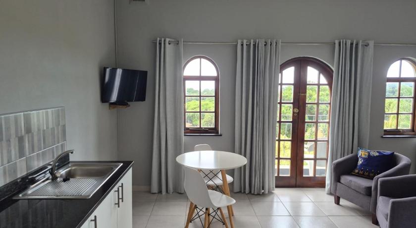 Image of Deluxe Double Room with Balcony and Sea View 1