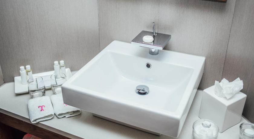 Image of Luxury Double Room 12
