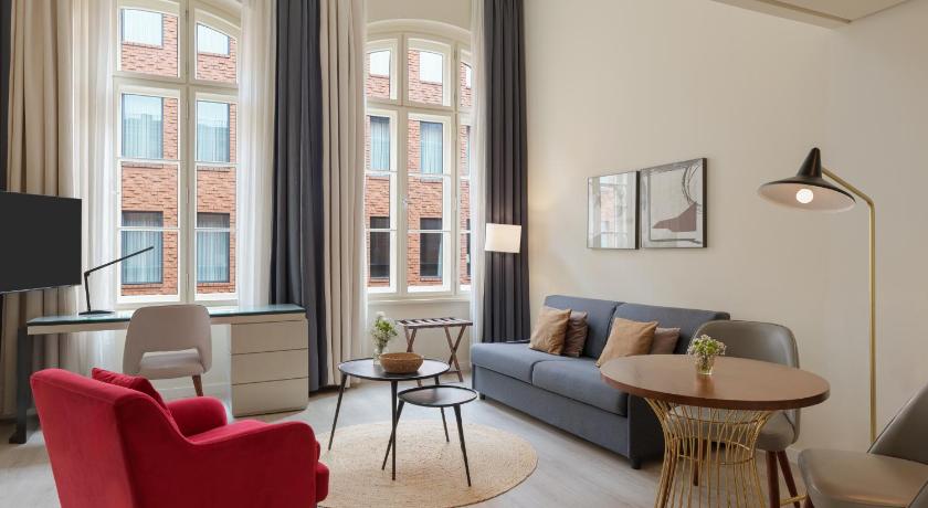 Image of Superior Loft 7