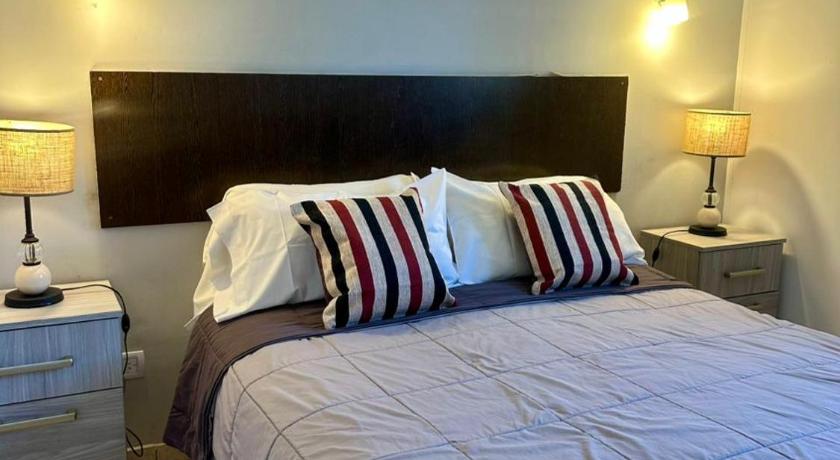Image of Double Room with Private Bathroom 4