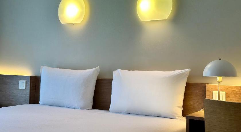 Изображение на Standard Room - 1 Double Bed 11