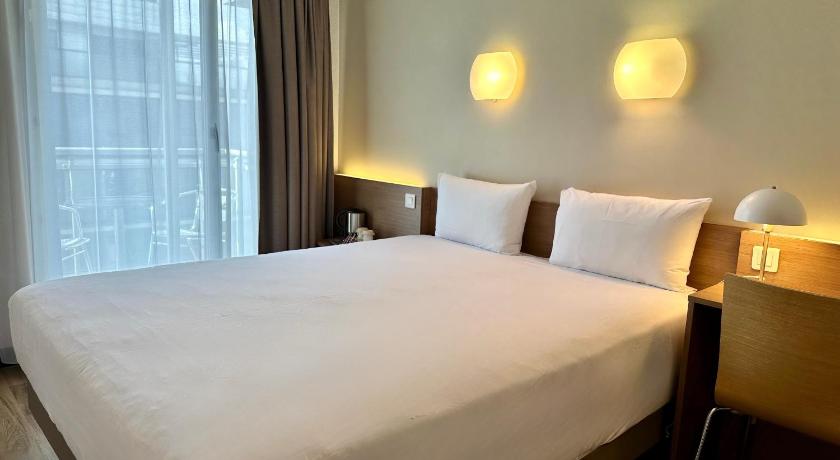 Изображение на Standard Room - 1 Double Bed 8