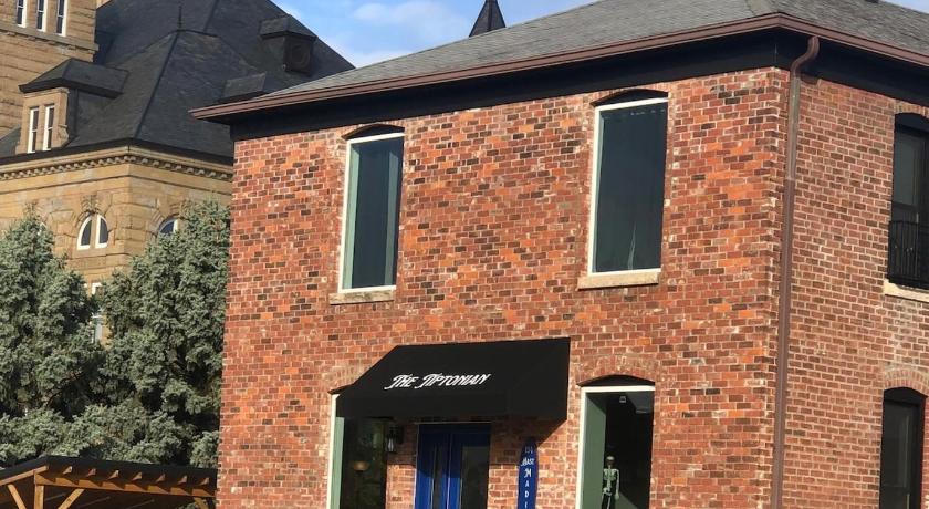 팁턴 (IN) Tipton, IN Hotel-downtown w/ private bed/bathroom 숙소 외관