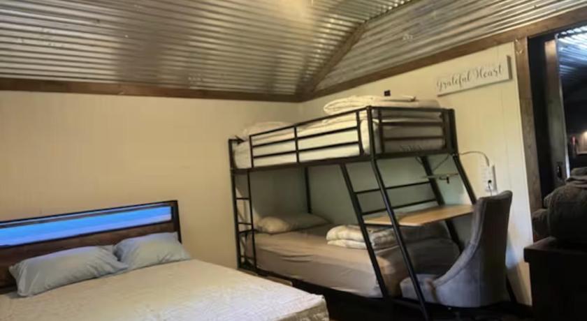 슬레이드 (KY) Premium Creekside Cabin Hot Tub, Red River Gorge 3성급 숙소 스위트룸