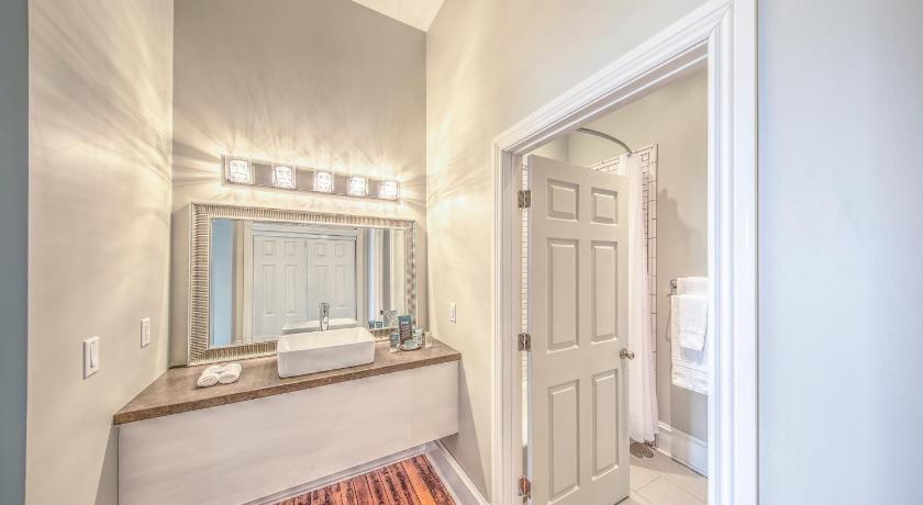 The Harkness Hotel — Hotel in Mccammon