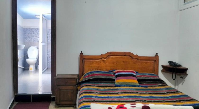 Image of Large Single Room 1
