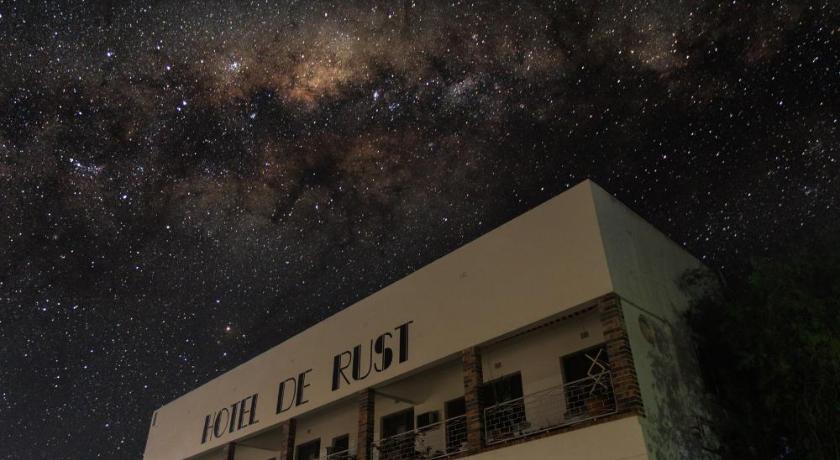 Hotel De Rust