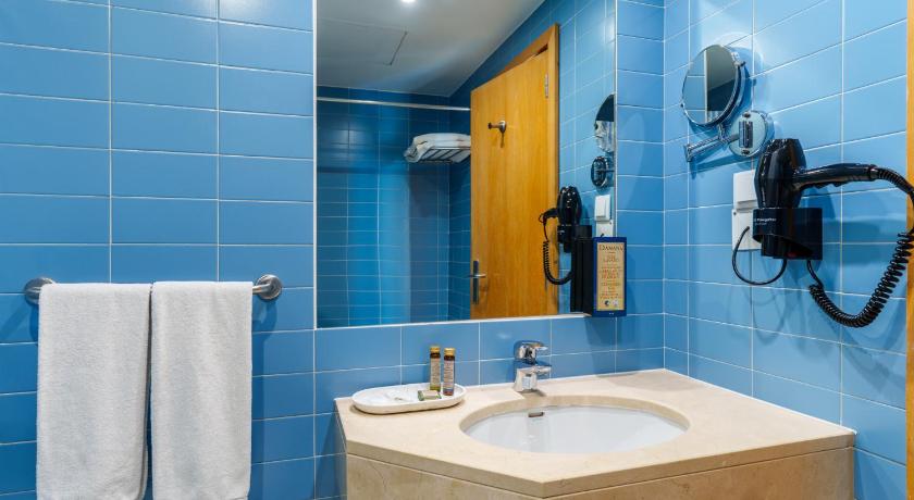 รูปของห้องพักเตียงใหญ่ (Double Room) 12