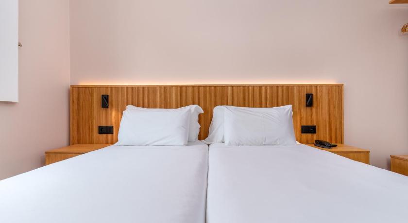 รูปของห้องพักเตียงแฝด (Twin Room) 3
