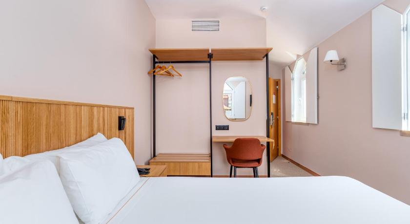 รูปของห้องพักเตียงใหญ่ (Double Room) 1