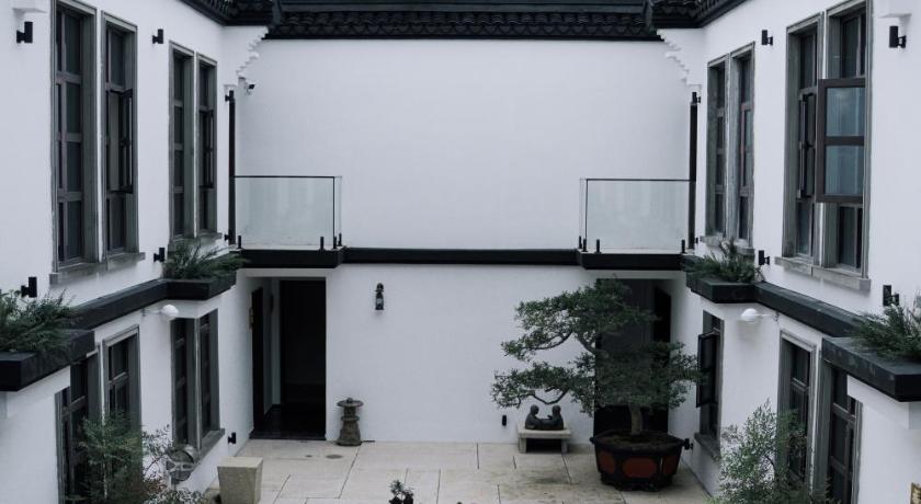 후저우 / 호주 Wuzhen FortuneCourt Hotel 호텔 수영장