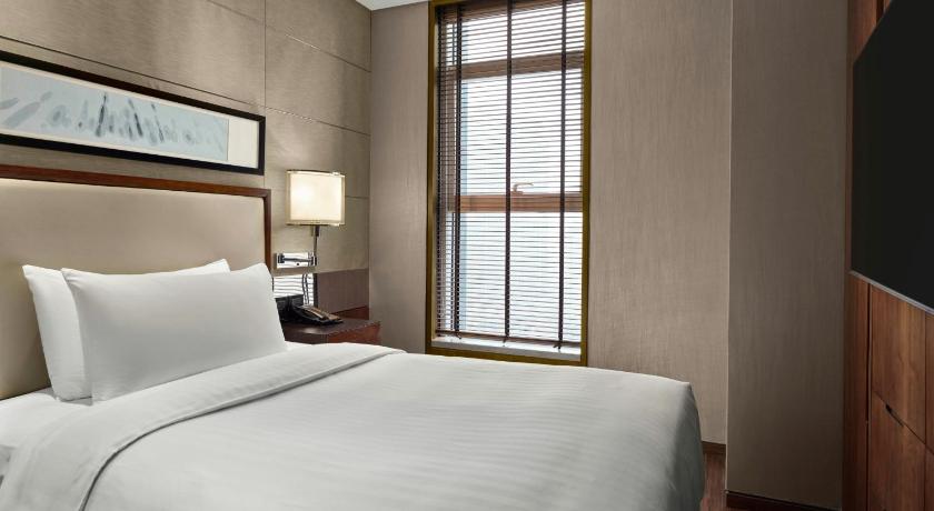 Image of Three-Bedroom Apartment 8