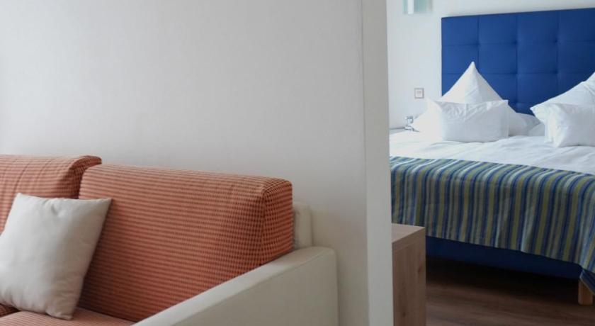 Image of Superior Double Room with Lake View 8