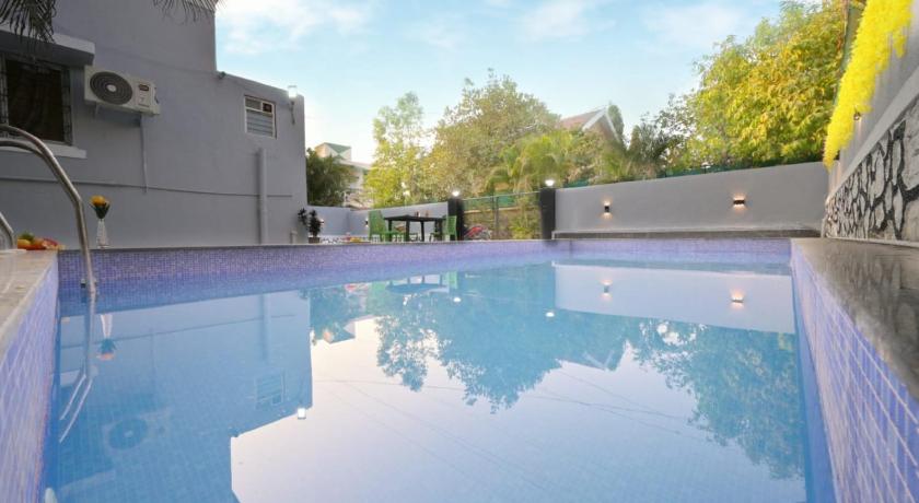 II EMPYREAN STAYS II AURA VILLA II 3BHK II AC II LARGEST SWIMMING POOL II MALAVALI ll