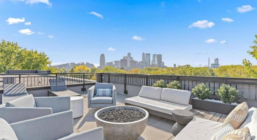 미니애폴리스 (MN) Lux 2BD Gym Rooftop Street Parking by DT UMN 4성급 숙소 수영장