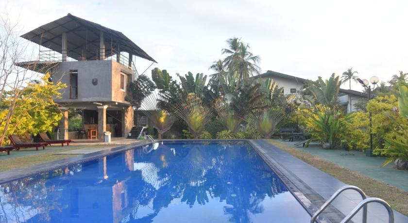 Cinnamon Villa - image 12