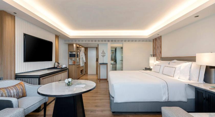 Image of Deluxe Room 6