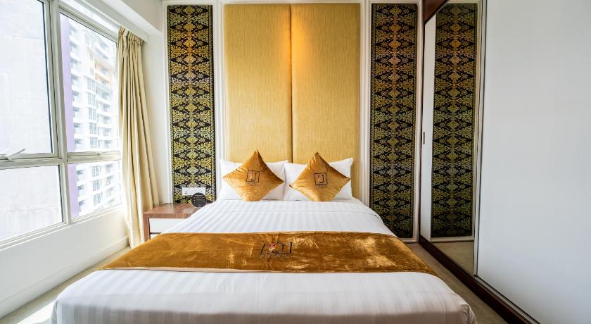 Image of Superior Queen Room 3