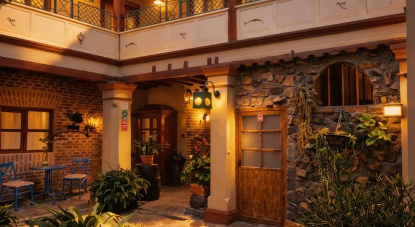 Old Town Quito Suites - image 6