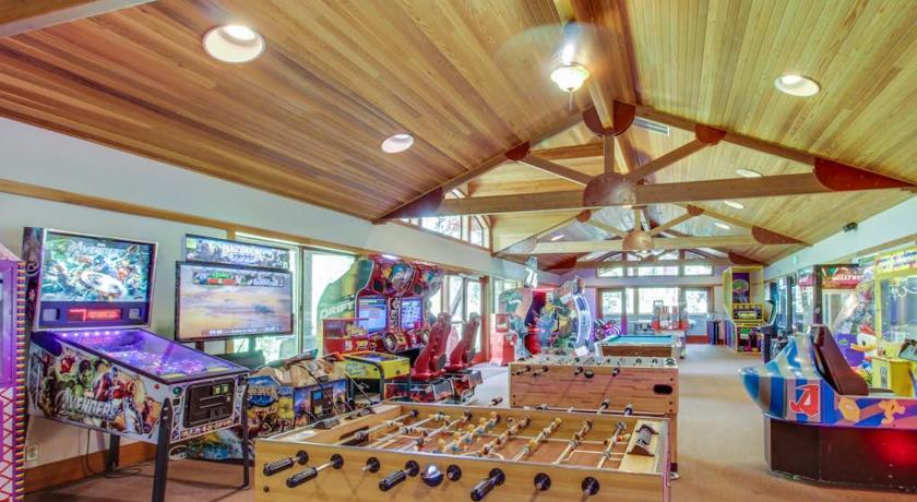 特拉基 (CA) Rustic suite in the heart of Northstar - easy access to lifts & hiking 3星级 住宿 泳池