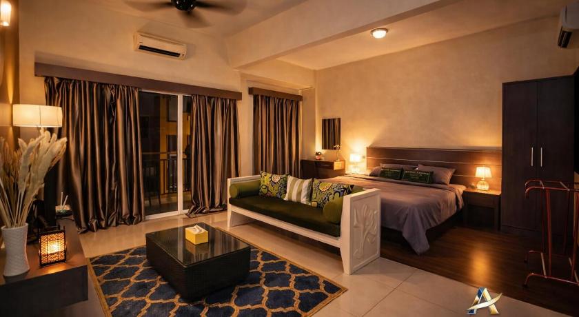 Image of Deluxe Suite with Spa Bath 0