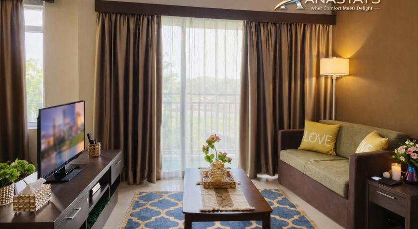 Image of Deluxe Suite with Spa Bath 6