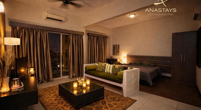 Image of Deluxe Suite with Spa Bath 4
