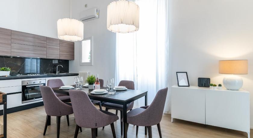 Suite 22
