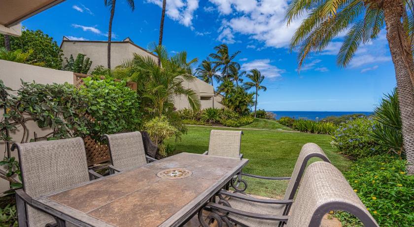 Wailea (HI) Ocean View, Ground Floor, AC, Pools & Hot Tubs! Accommodation restaurant
