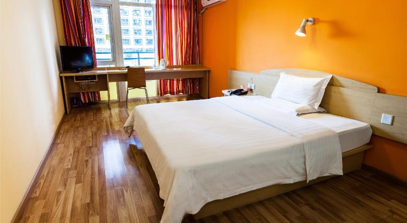 7 Days Inn Beijing Qingta Yuquan Road photo