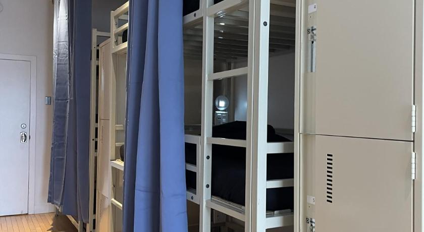Image of Bed in 6-Bed Mixed Dormitory Room 10