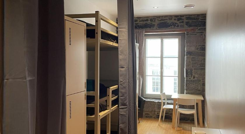 Image of Bed in 6-Bed Mixed Dormitory Room 7