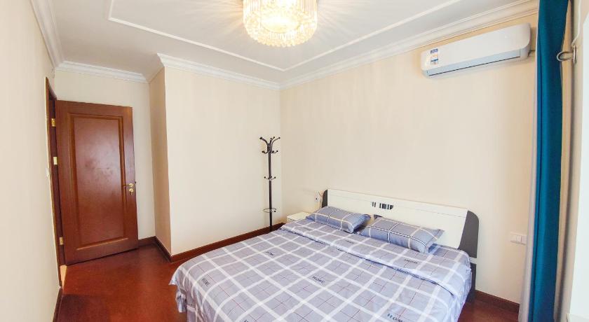카이펑 / 개봉 Warm 2-Residence Qingming Riverside Garden - Adjacent to Yinji Water World - Wanda Plaza - West Lake 싱글룸 객실
