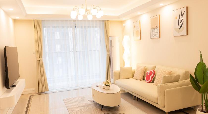 청두 / 성도 -Passengers- Green Orange- master bedroom with a single guard - 0 yuan parking - near Rongchuang Ski 싱글룸 스위트룸