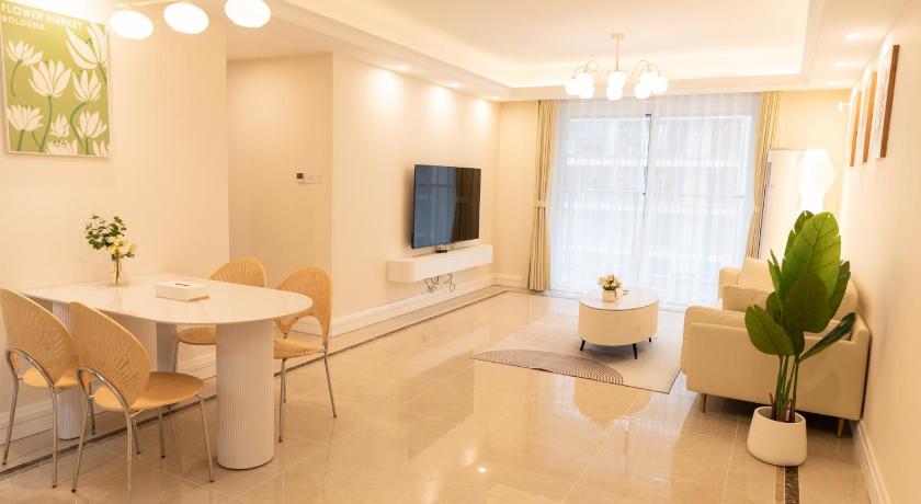 청두 / 성도 -Passengers- Green Orange- master bedroom with a single guard - 0 yuan parking - near Rongchuang Ski 싱글룸 로비