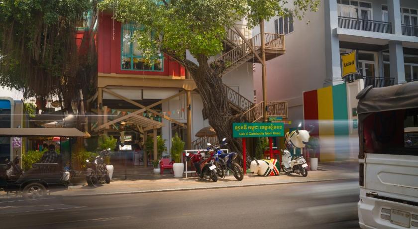 Lub d Siem Reap - Near Pub Street & Angkor Wat - image 6