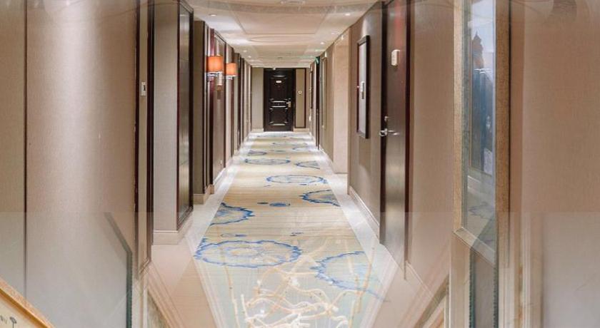 Wuhan Ramada Plaza Tian Lu Hotel - image 9