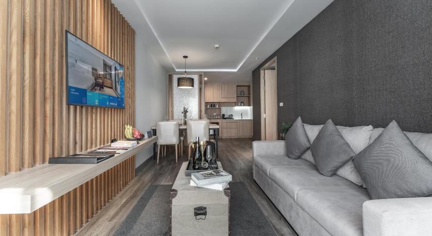 Image of One Bedroom Suite 15