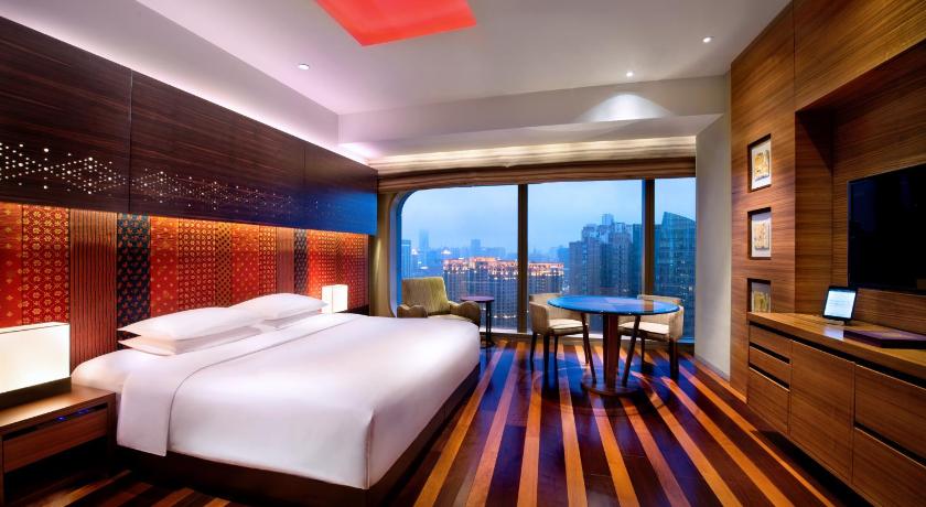 Foto, millel on kujutatud 1 King Bed City View High Floor 0