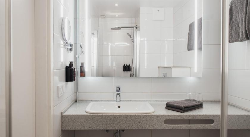 Image of Suite 6