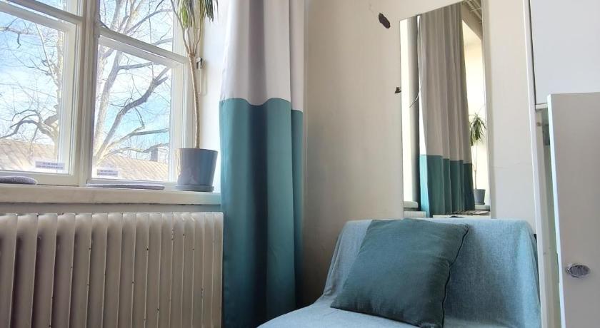 Image of Single Bed in Mixed Dormitory Room 6