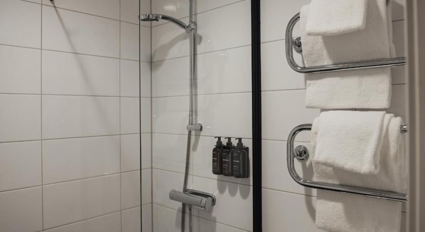 Image of 1 Single Bed No Smoking 2