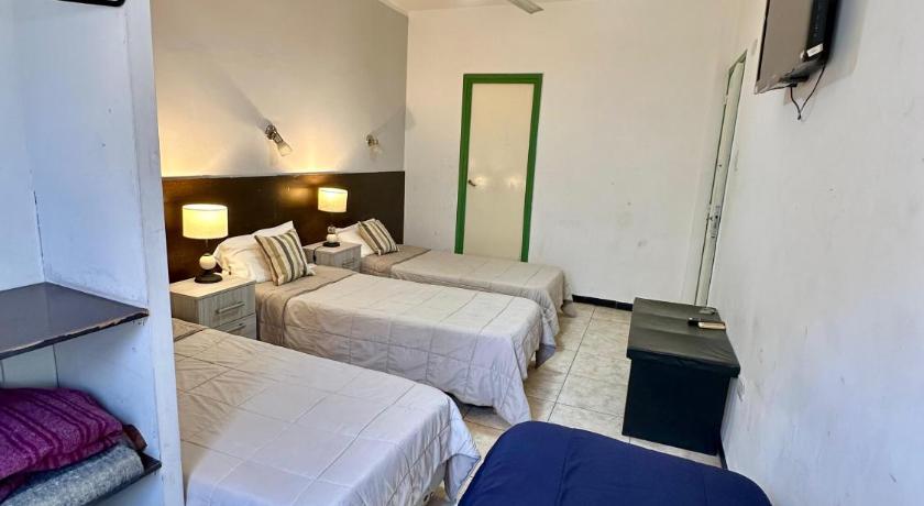 Image of Quadruple Room with Private Bathroom 0