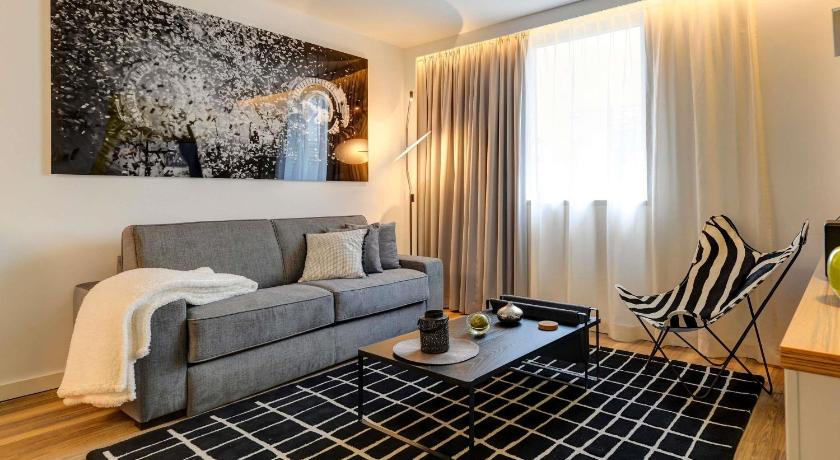 Image of Superior Room with Double Bed 11