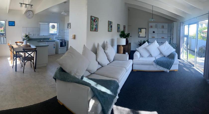Image of Two-Bedroom House 4
